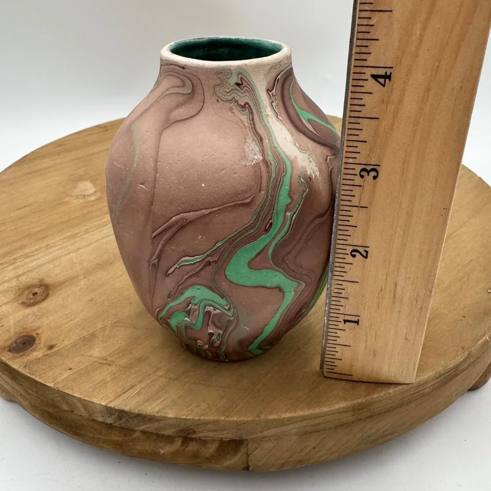 vintage Nemadji Pottery swirl Glacier National Park souvenir MCM vase